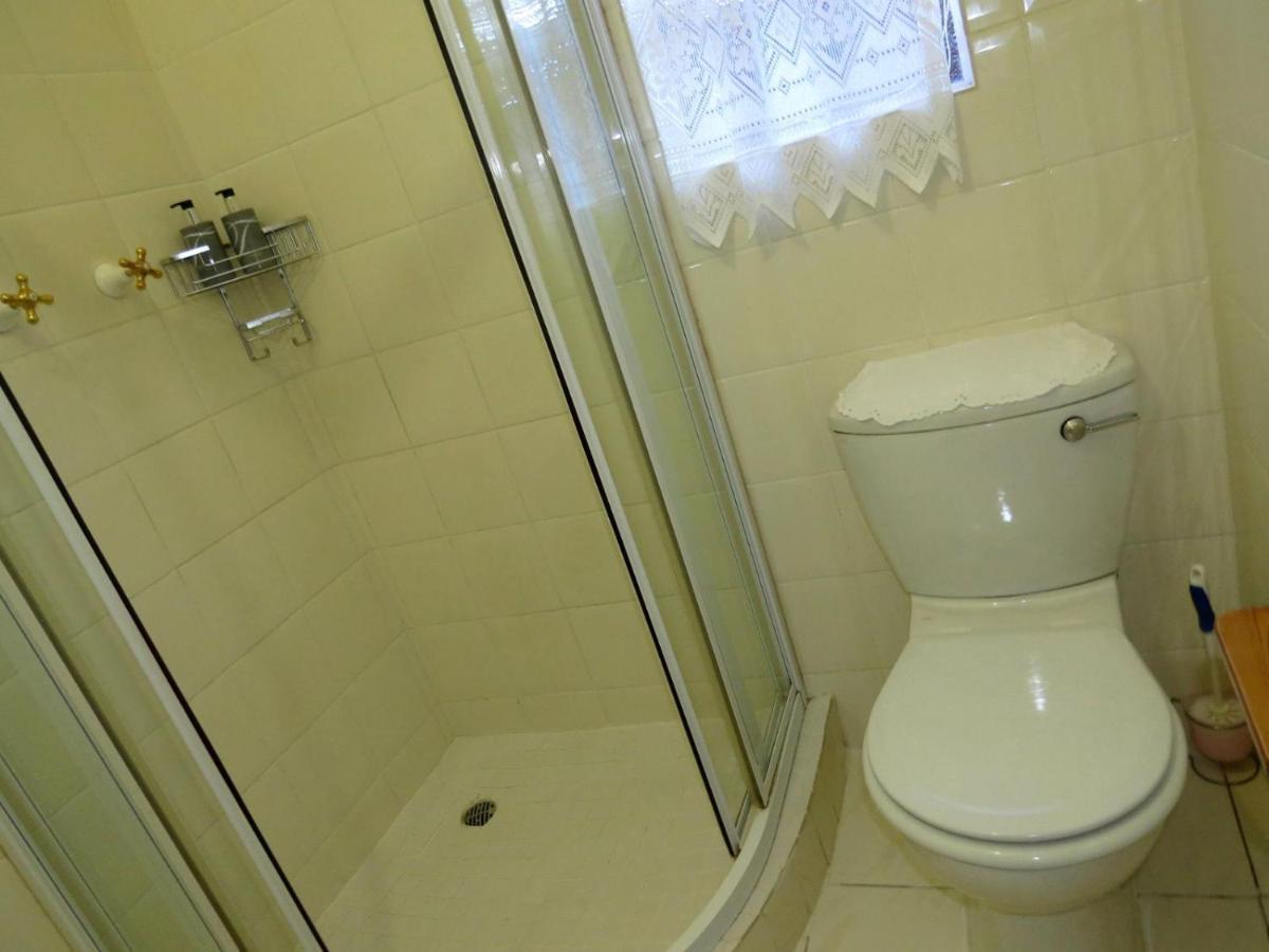 Camelia Guest House Bloemfontein Eksteriør billede