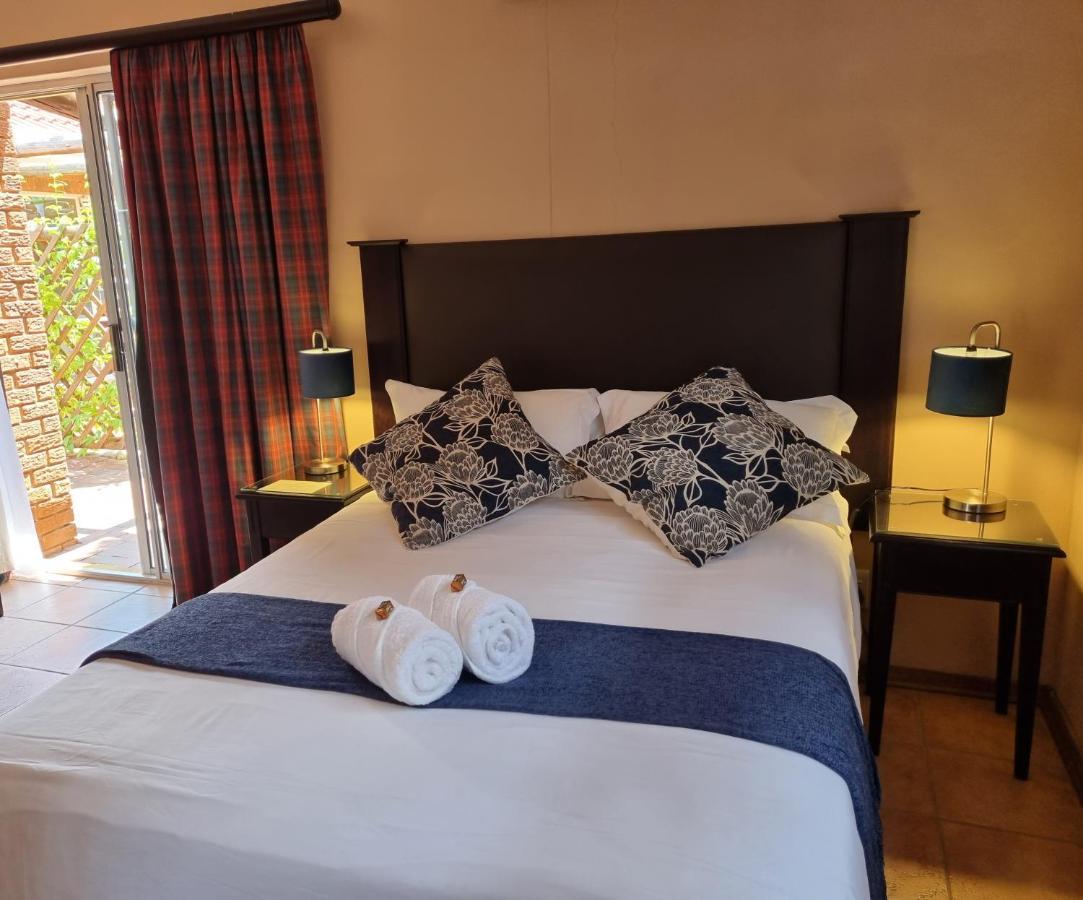 Camelia Guest House Bloemfontein Eksteriør billede